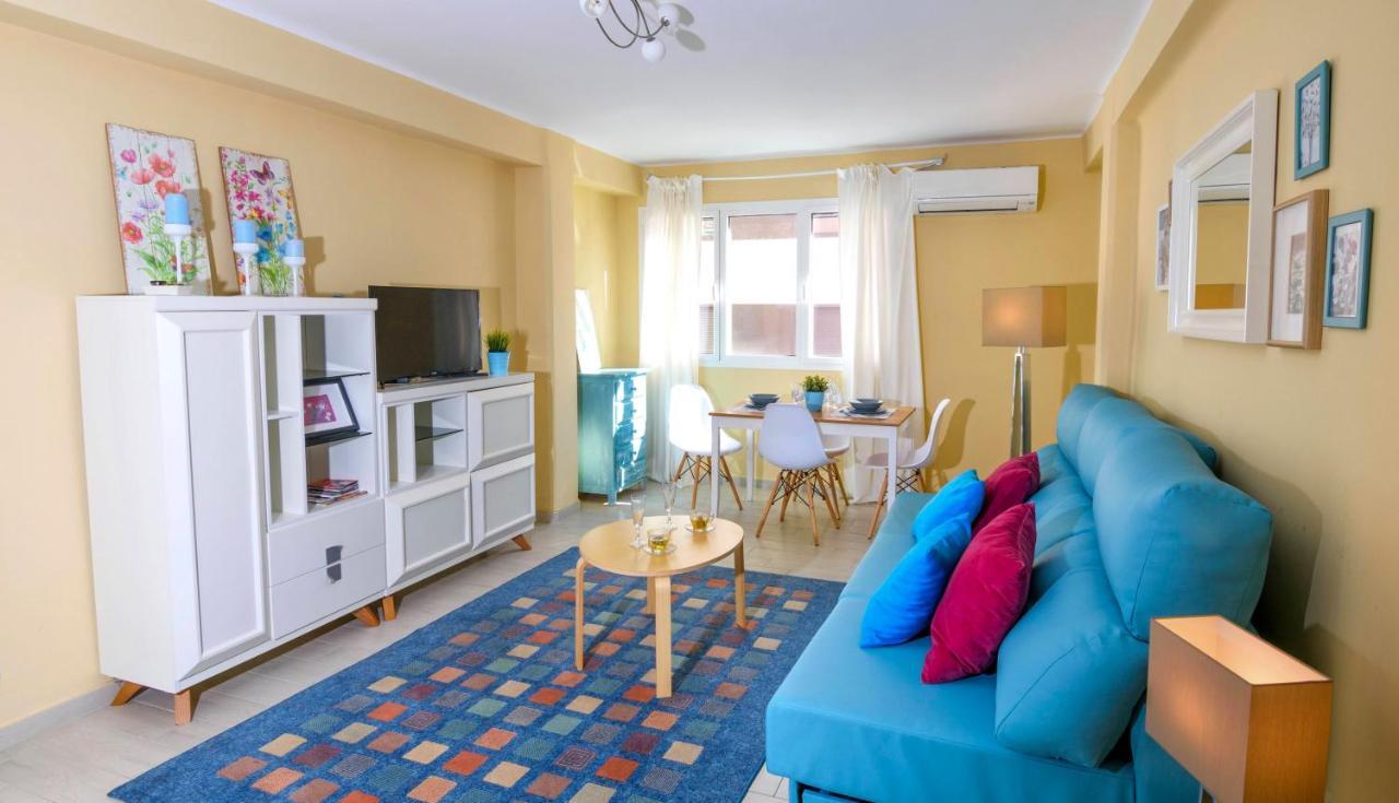Apartamento Vialia Малага Екстер'єр фото
