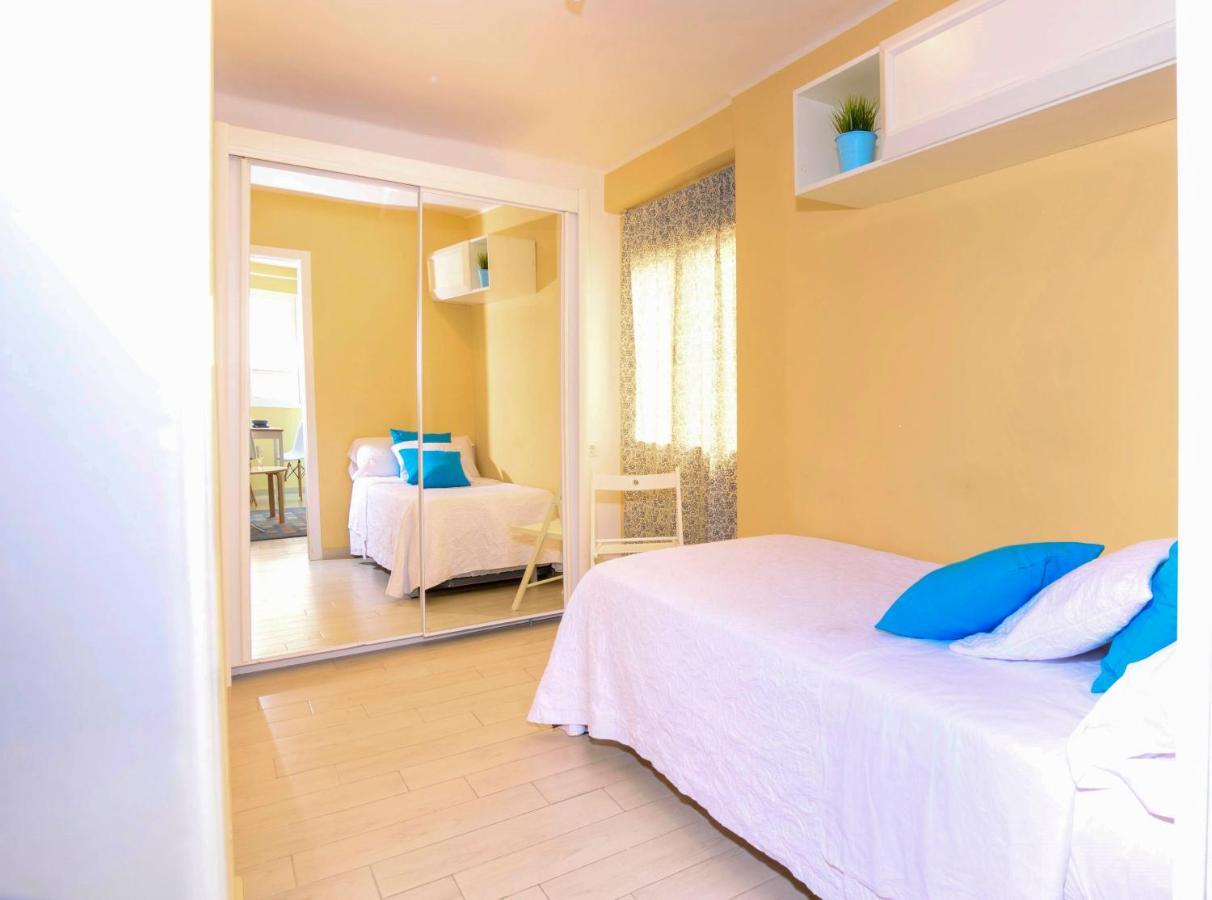 Apartamento Vialia Малага Екстер'єр фото