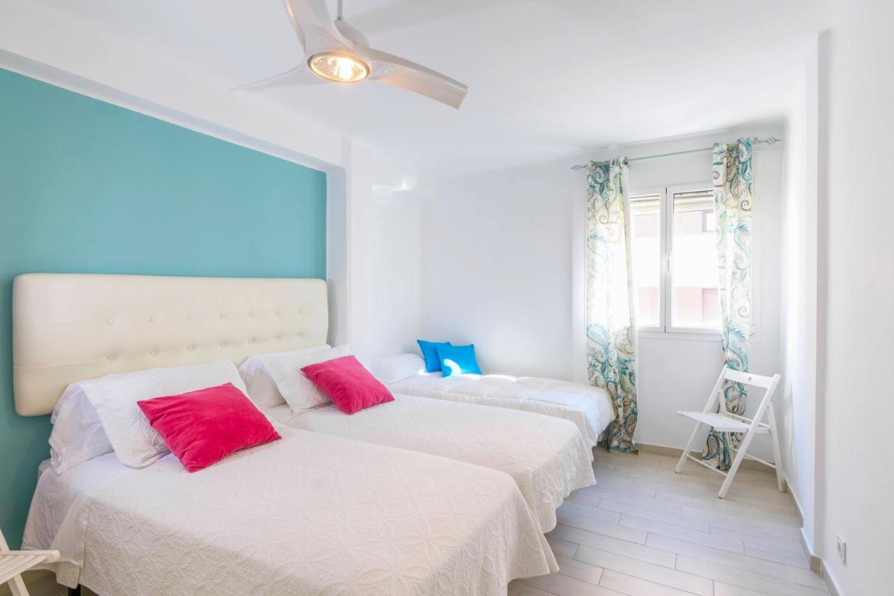 Apartamento Vialia Малага Екстер'єр фото